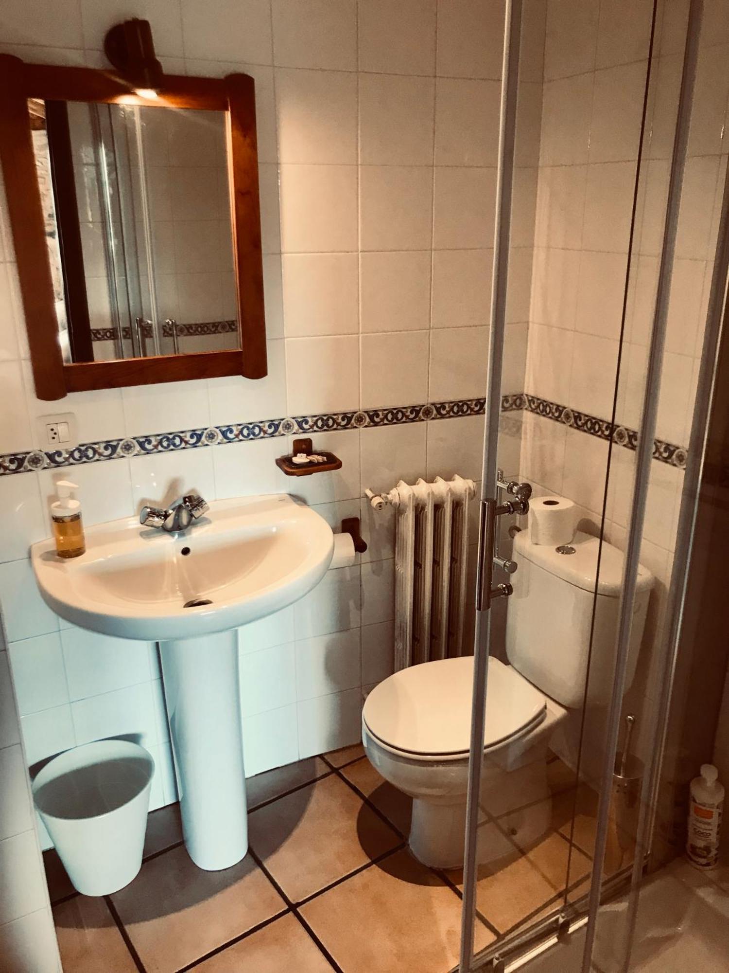 The Pilgrim Stone - Vegan B&B Rabanal del Camino Zimmer foto